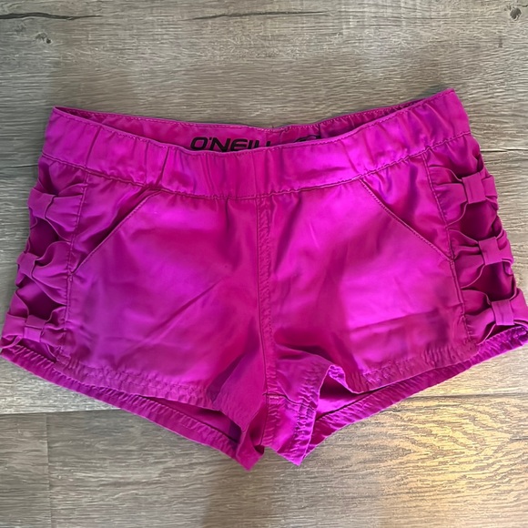 O’Neill Boardshorts 🏄🏽♀️ Girls Size Large / Swim Shorts 🌊 surf trunks - Picture 1 of 7